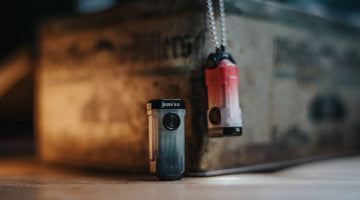Wuben E2: One Pocket, One Light, Three Ways to Use It