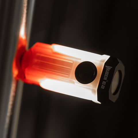 Magnetic base in use