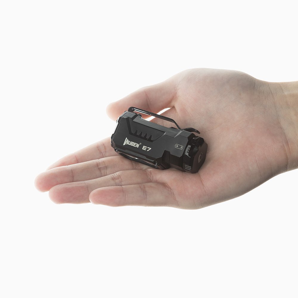WUBEN E7 Magnetic Multi-functional EDC Flashlight 1800 Lumens