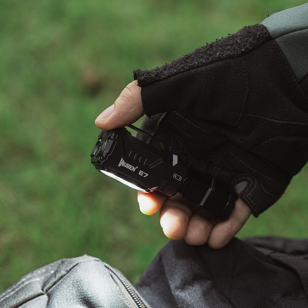 WUBEN E7 Magnetic Multi-functional EDC Flashlight 1800 Lumens