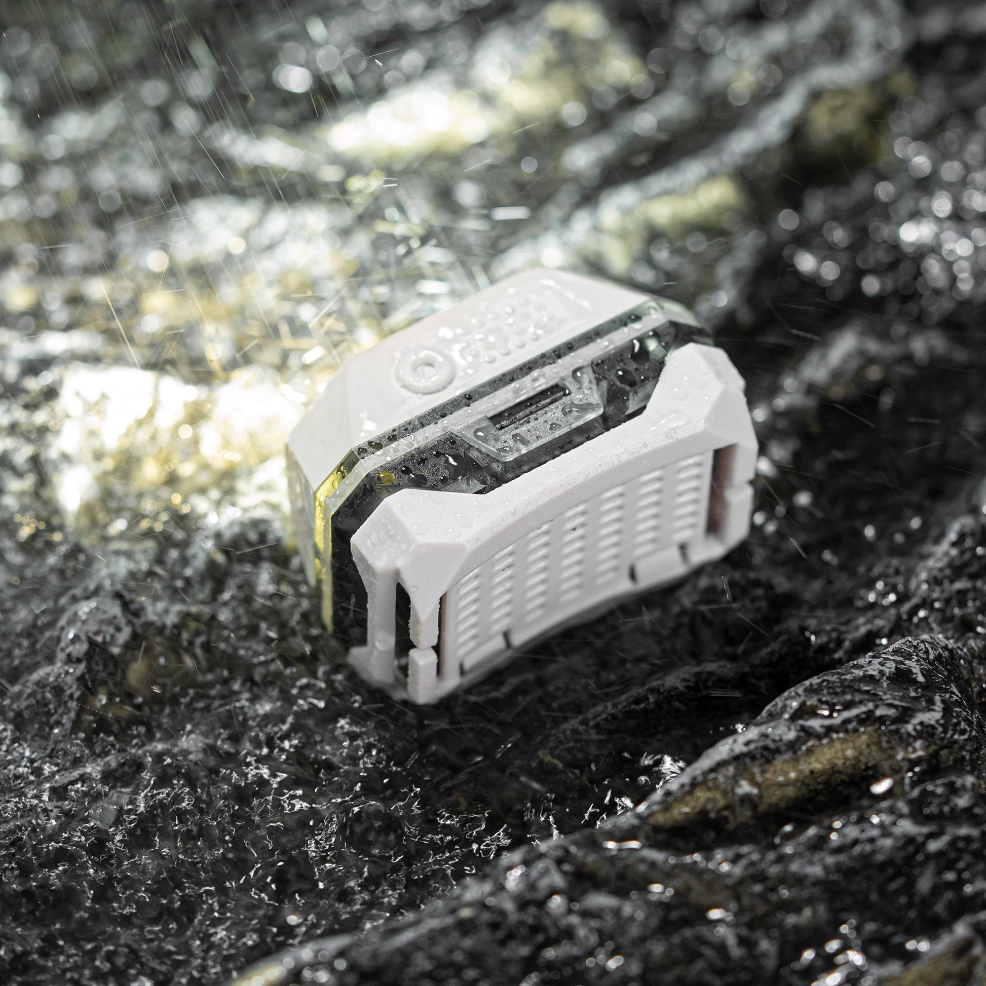 Wuben H4 Multi-function Lighting Rechargeable Hunting LED Headlamp