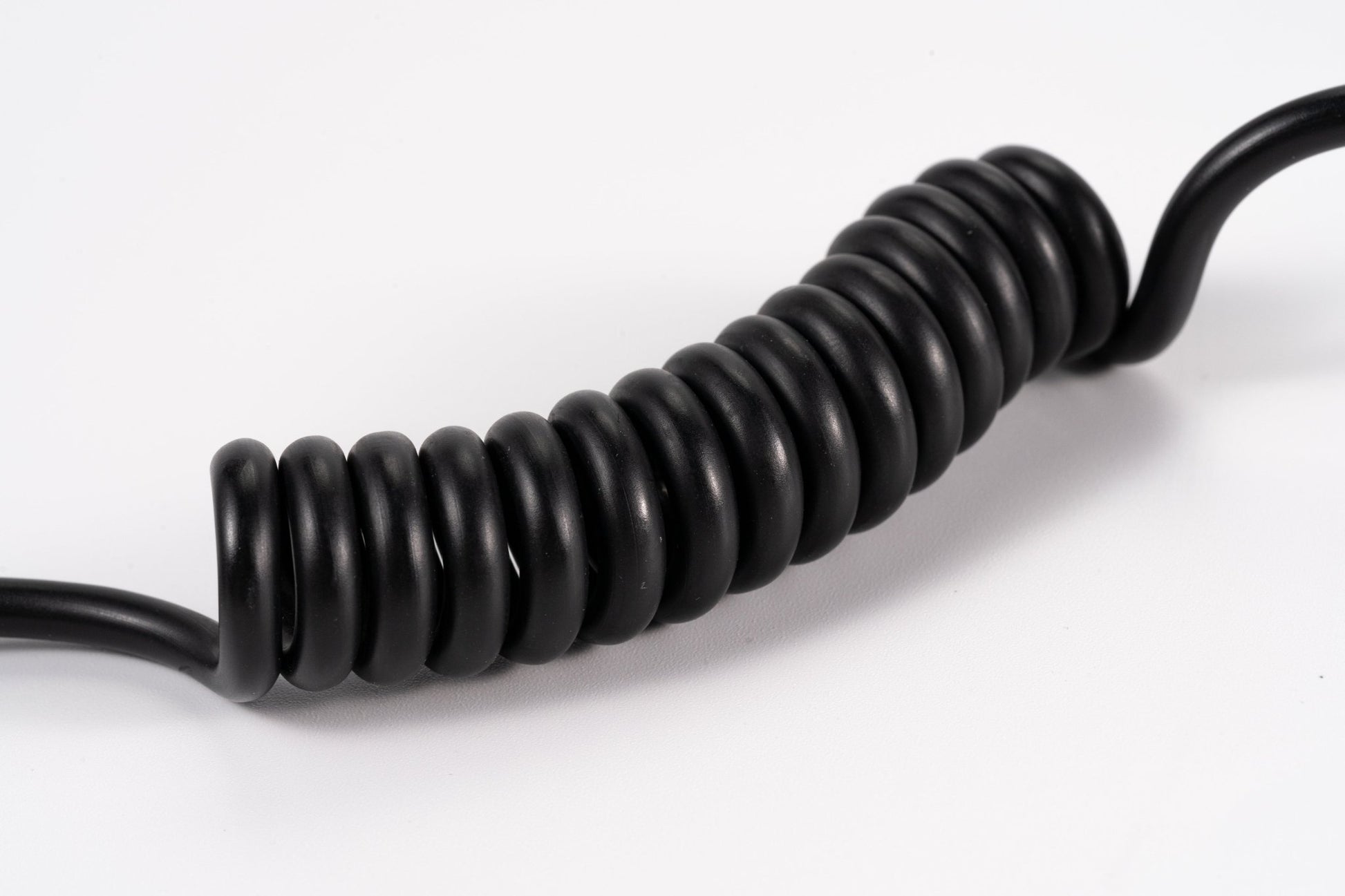 WUBEN L60 Zoomable LED Self Defense Hunting Flashlight - 1200 Lumens