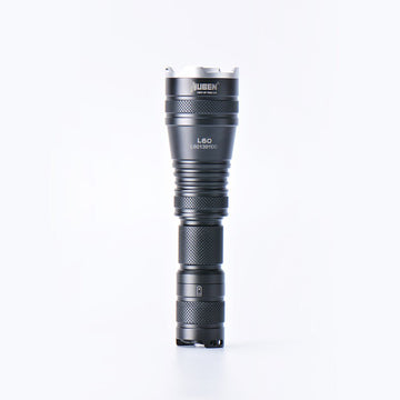 L60 Zoomable LED Self Defense Flashlight - 1200 Lumens